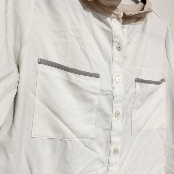 BAYO White Button-Up Shirt - Picture 4 of 5